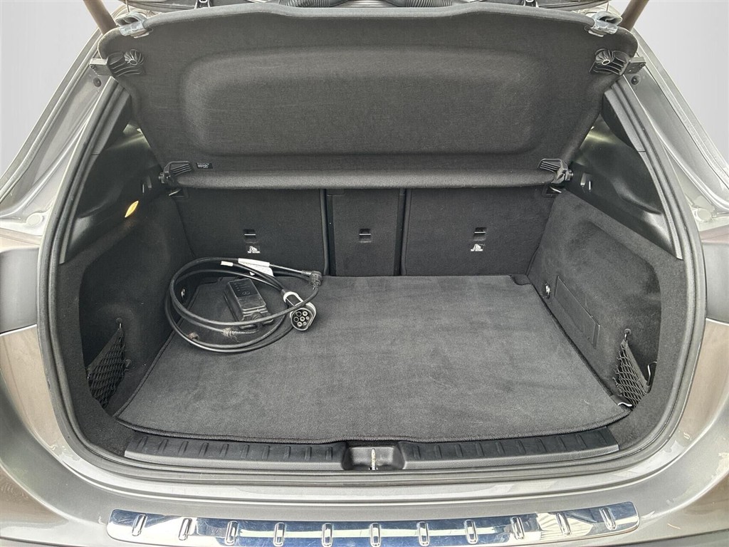 Mercedes-Benz EQA 250 EL AMG Line 190HK 5d Aut. - Image 7