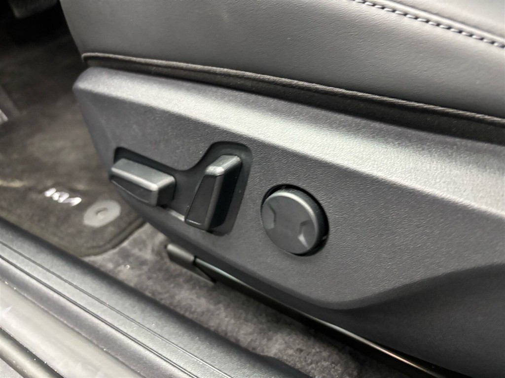 Kia EV4 Fastback Long Range Business Plus 204HK Aut. - Image 13
