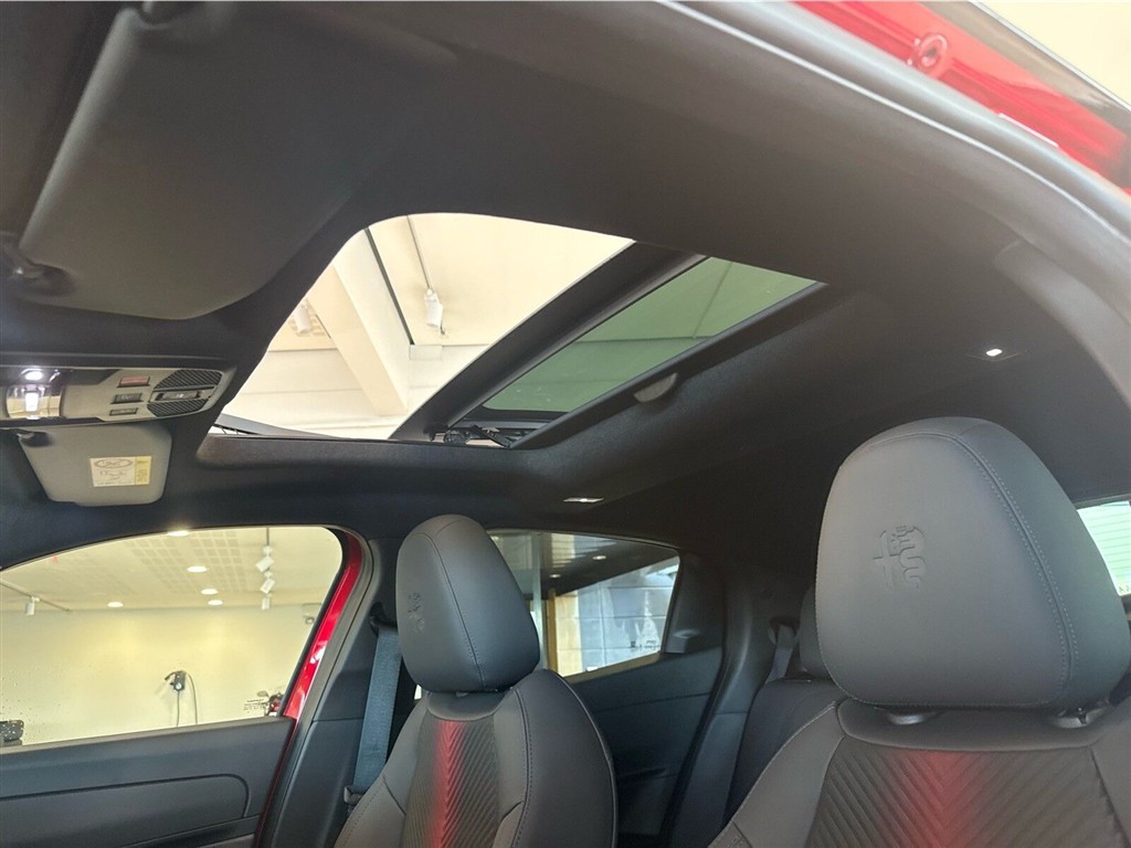 Alfa Romeo Junior EL Speciale 156HK 5d Aut. - Image 15