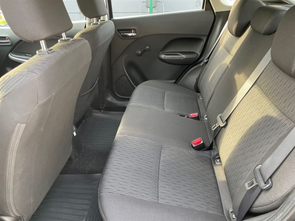 Suzuki Baleno 1,2 Dualjet Comfort CVT 90HK 5d Aut. - Image 17