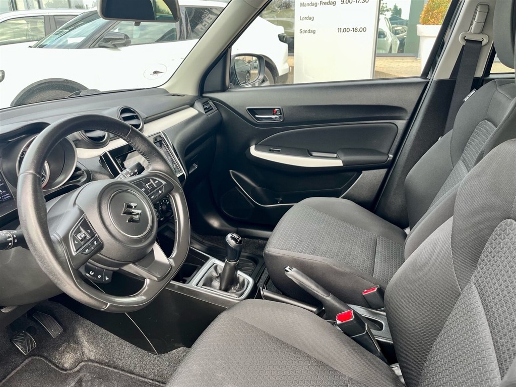Suzuki Swift 1,2 Dualjet Action Xtra AEB 90HK 5d - Image 8