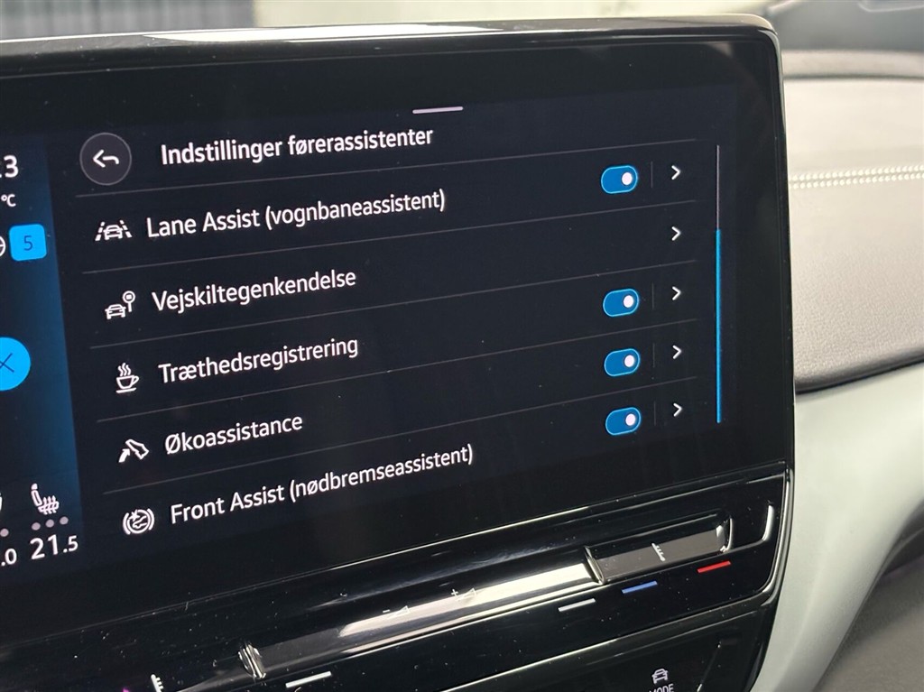 VW ID.4 EL Pro Performance 204HK 5d Aut. - Image 19