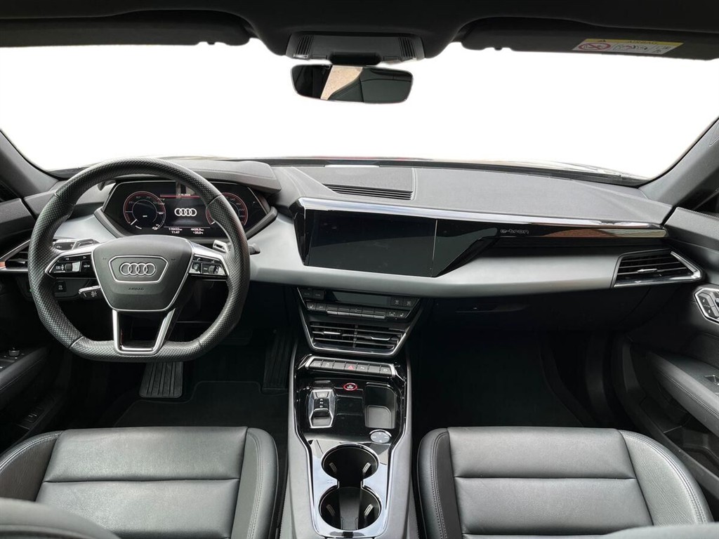 Audi E-tron GT EL Quattro 476HK 4d Aut. - Image 12