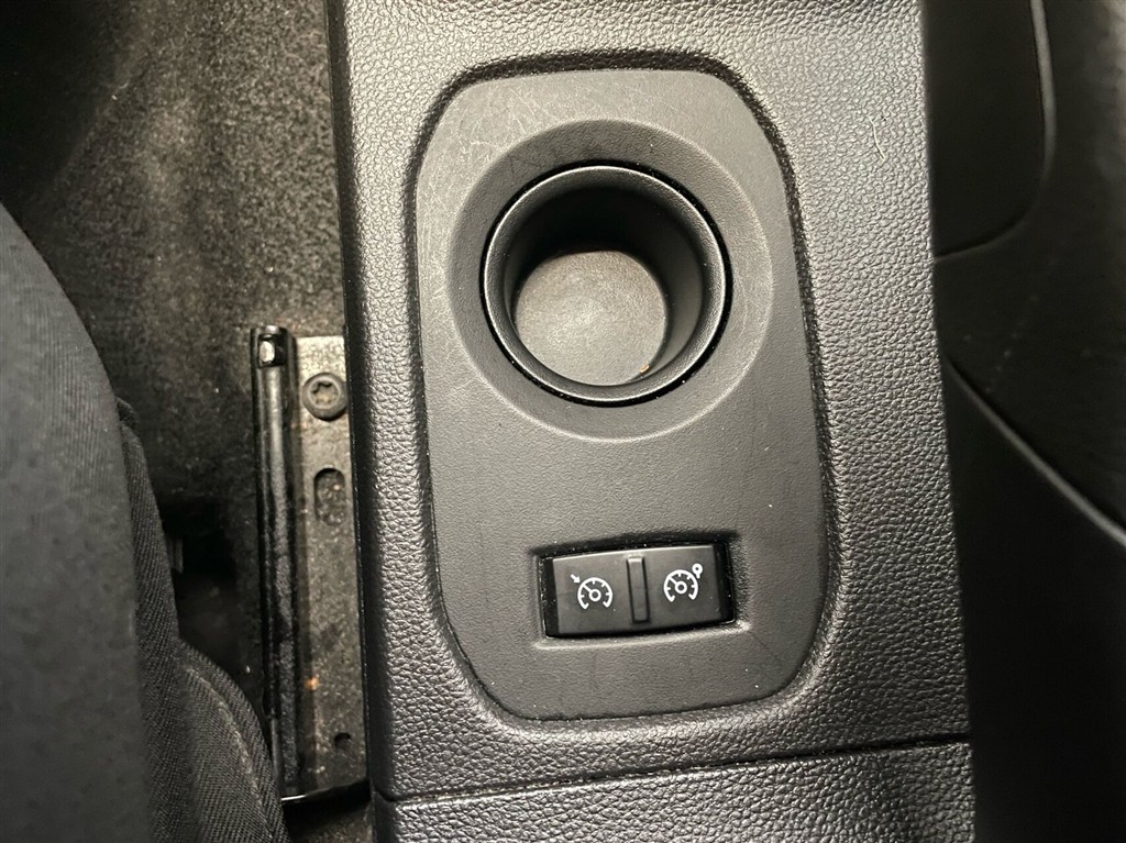 Dacia Duster 1,0 Tce Prestige 90HK 5d 6g - Image 15