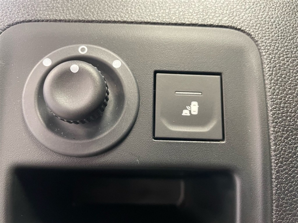 Dacia Duster 1,0 Tce Prestige 90HK 5d 6g - Image 17