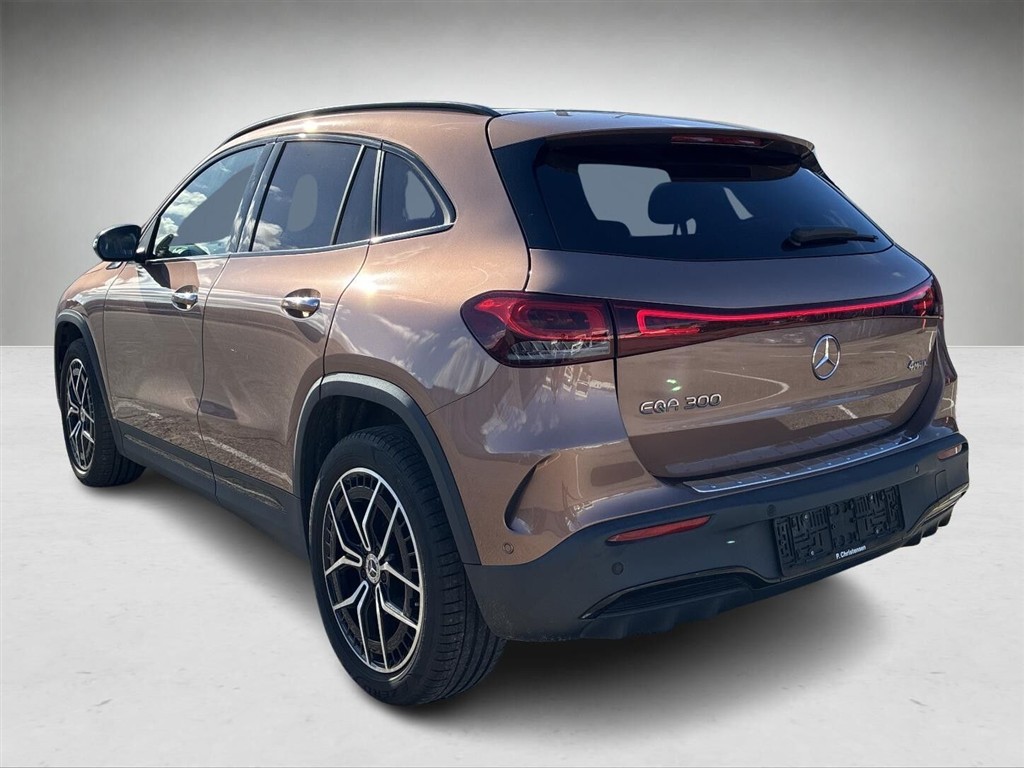 Mercedes-Benz EQA 300 EL AMG Line 4Matic 228HK 5d Aut. - Image 3