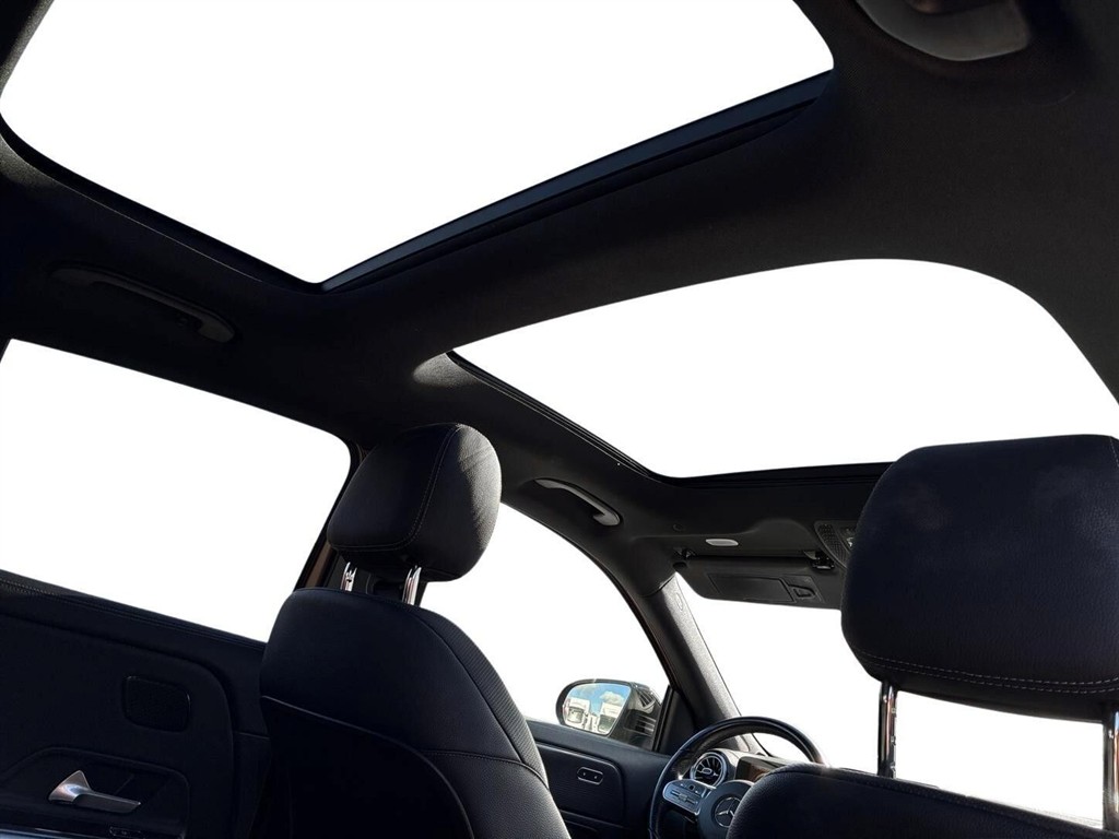 Mercedes-Benz EQA 300 EL AMG Line 4Matic 228HK 5d Aut. - Image 9