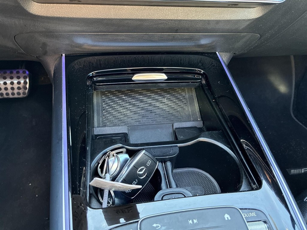 Mercedes-Benz EQA 300 EL AMG Line 4Matic 228HK 5d Aut. - Image 21