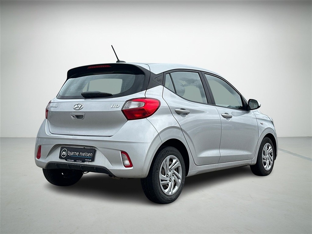 Hyundai i10 1,0 Advanced 67HK 5d - Image 2