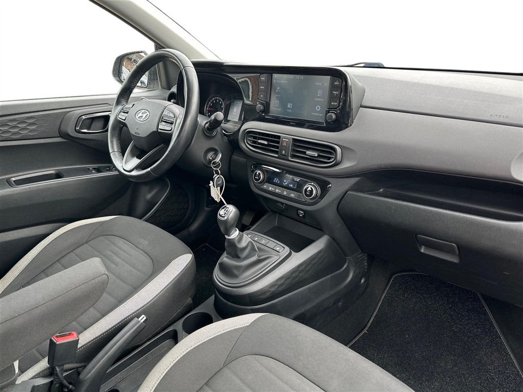 Hyundai i10 1,0 Advanced 67HK 5d - Image 10