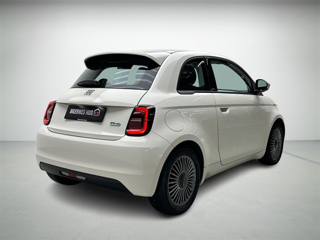 Fiat 500e EL Icon Pack 118HK 3d Aut. - Image 2