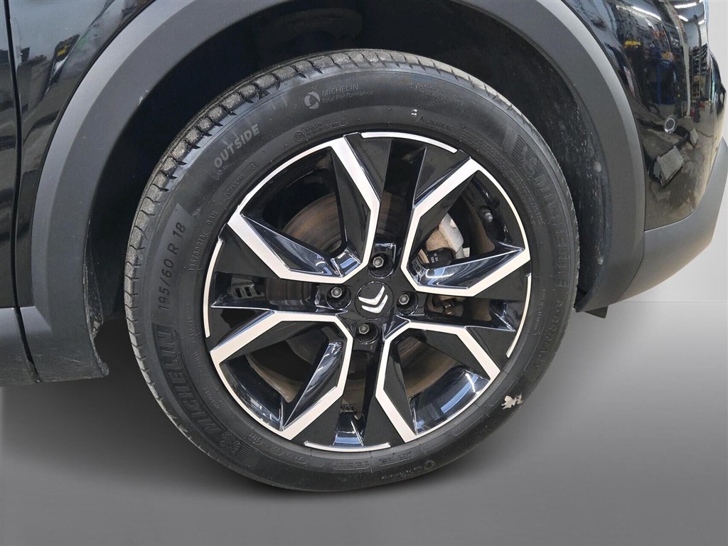 Citroën e-C4 EL Shine 136HK 5d Aut. - Image 17