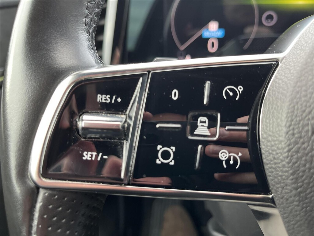 Renault Mégane E-TECH Techno 220HK 5d Aut. - Image 14