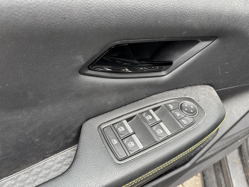 Renault Mégane E-TECH Techno 220HK 5d Aut. - Image 8