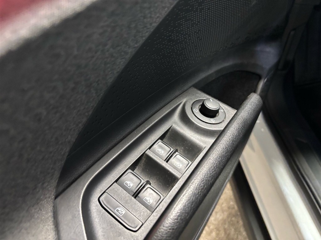 Skoda Enyaq 80 iV 204HK 5d Aut. - Image 9