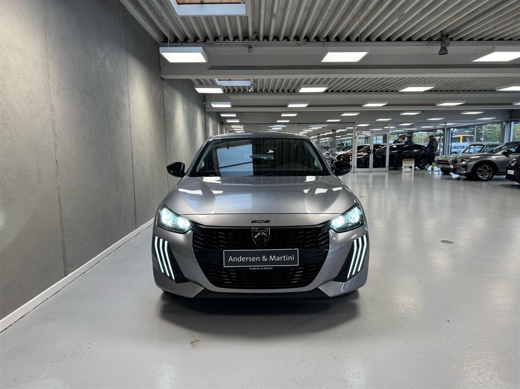 Peugeot e-208 EL Style 136HK 5d Aut. - Image 2
