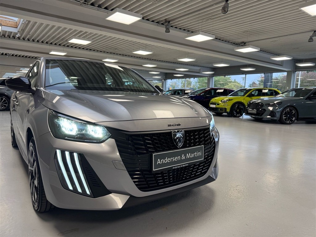 Peugeot e-208 EL Style 136HK 5d Aut. - Image 3