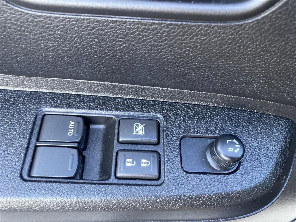 Suzuki Ignis 1,2 Dualjet Mild hybrid Active AEB SKY 83HK 5d - Image 20