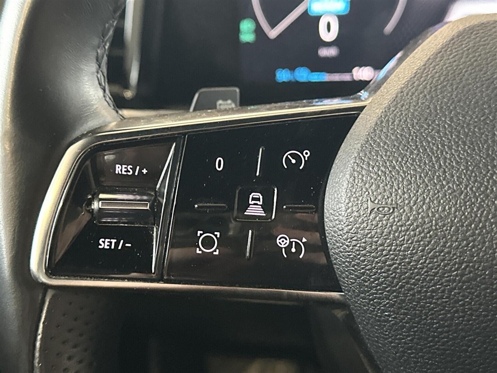 Renault Mégane E-TECH Techno 220HK 5d Aut. - Image 8