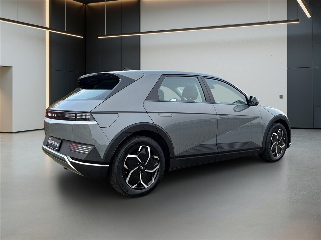 Hyundai Ioniq 5 Electric 77,4 kWh Dynamiq 229HK 5d Aut. - Image 4