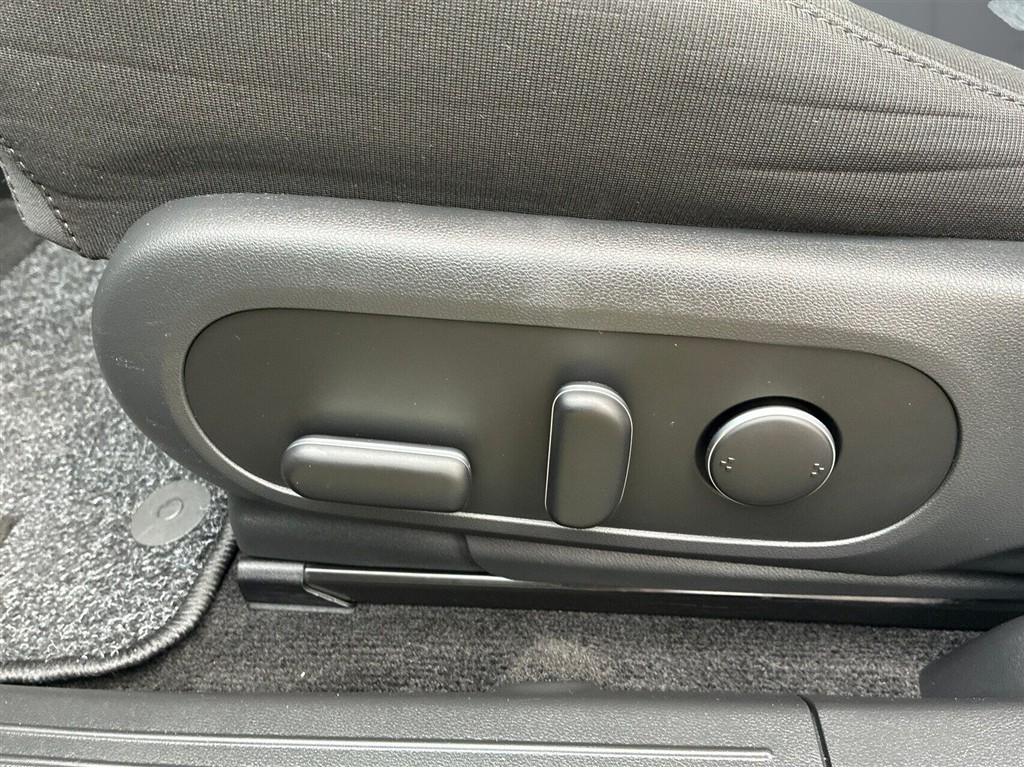 Hyundai Ioniq 5 Electric 77,4 kWh Dynamiq 229HK 5d Aut. - Image 19