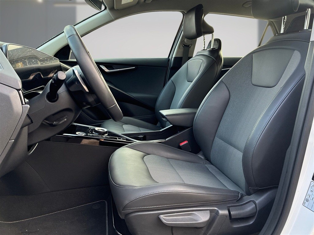Kia Niro EV EL Prestige 204HK 5d Aut. - Image 5