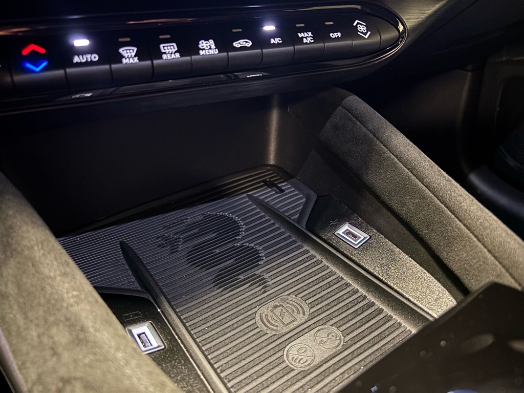 Alfa Romeo Junior EL Intensa 156HK 5d Aut. - Image 19