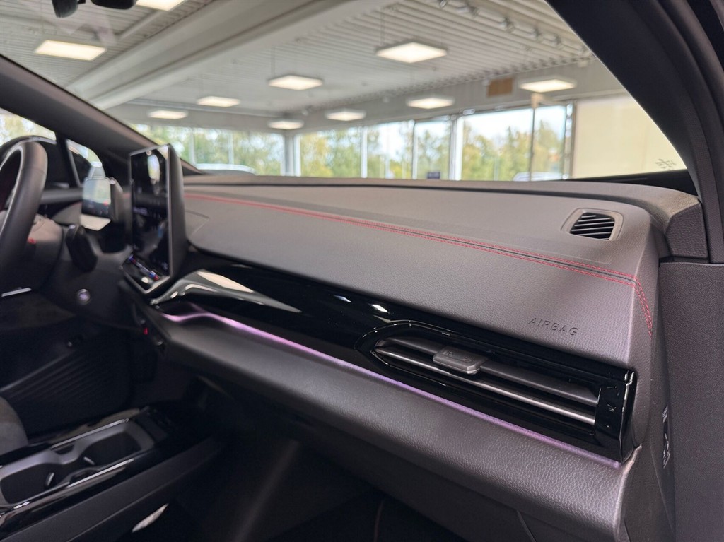 VW ID.4 EL GTX+ 4Motion 340HK 5d Aut. - Image 9
