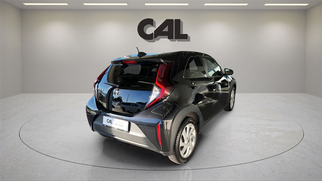 Toyota Aygo X 1,0 VVT-I Active 72HK 5d Aut. - Image 4