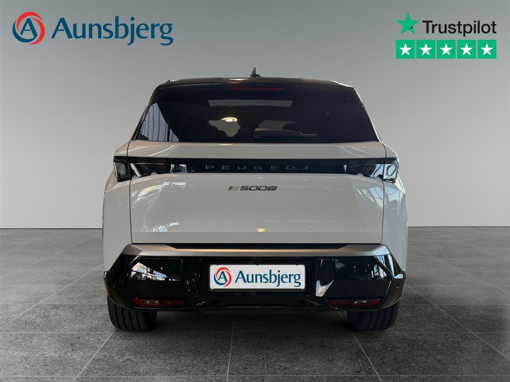 Peugeot e-5008 EL GT Pack 210HK 5d Aut. - Image 4
