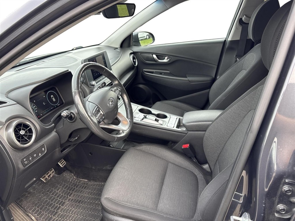 Hyundai Kona Electric 39 kWh Essential 136HK 5d Aut. - Image 4