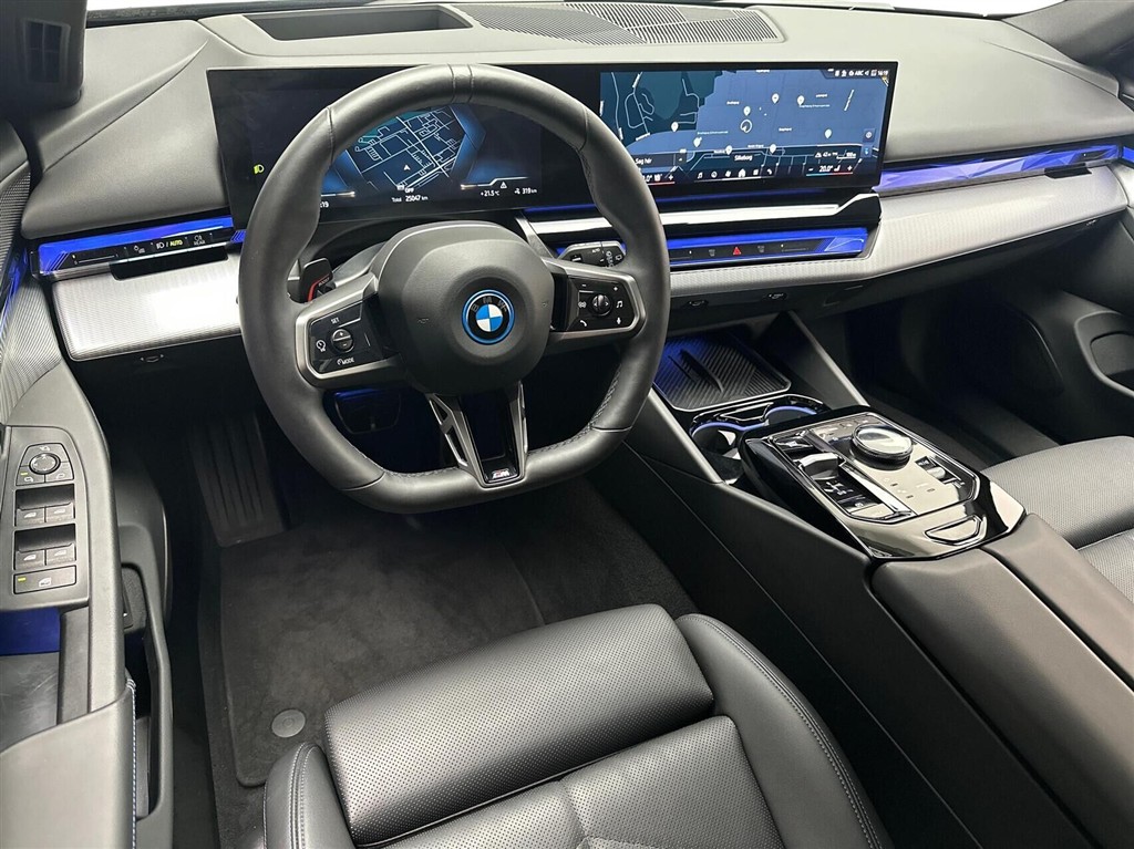 BMW i5 eDrive40 Touring EL M-Sport 340HK Stc Aut. - Image 4