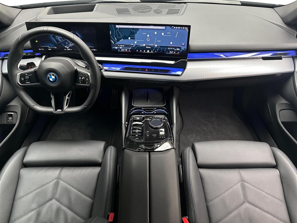 BMW i5 eDrive40 Touring EL M-Sport 340HK Stc Aut. - Image 5