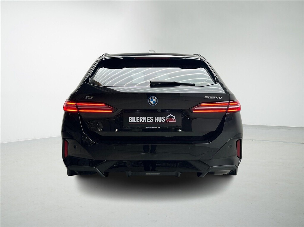 BMW i5 eDrive40 Touring EL M-Sport 340HK Stc Aut. - Image 8