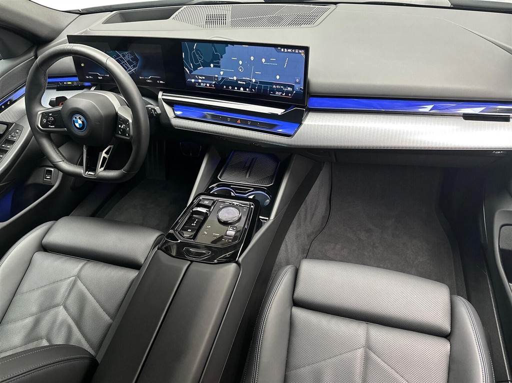 BMW i5 eDrive40 Touring EL M-Sport 340HK Stc Aut. - Image 11
