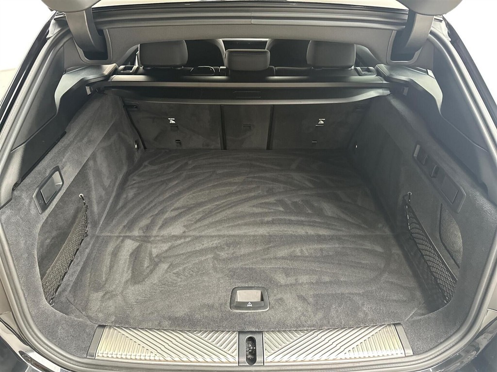 BMW i5 eDrive40 Touring EL M-Sport 340HK Stc Aut. - Image 14
