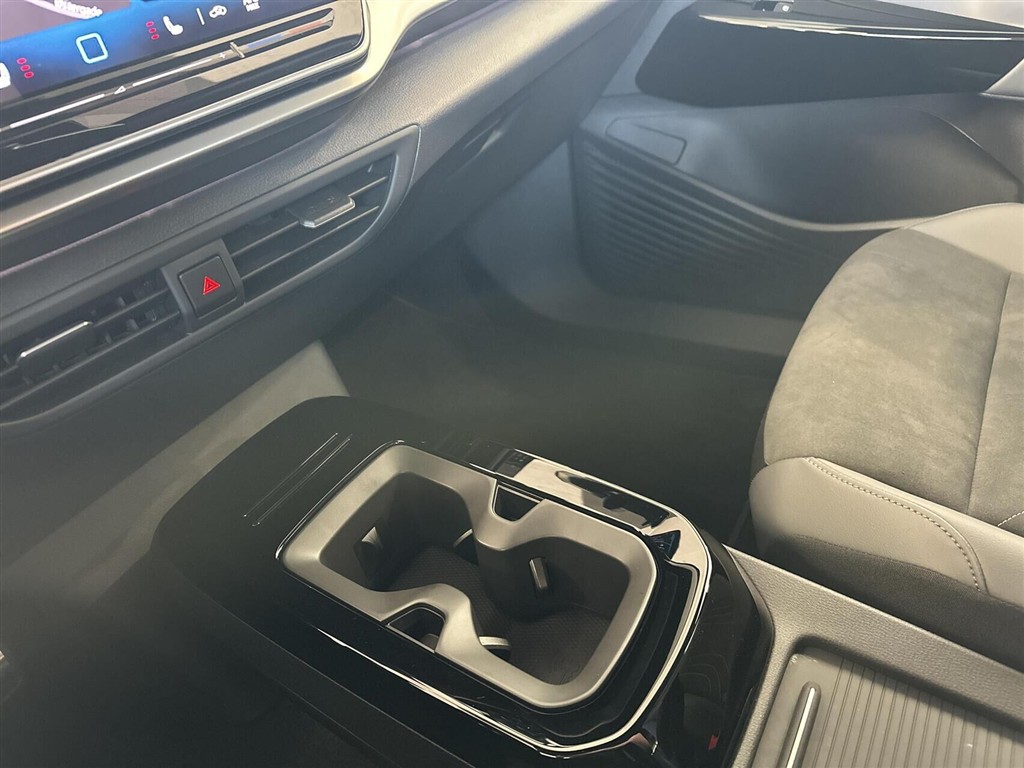VW ID.4 EL Pro 286HK 5d Aut. - Image 15