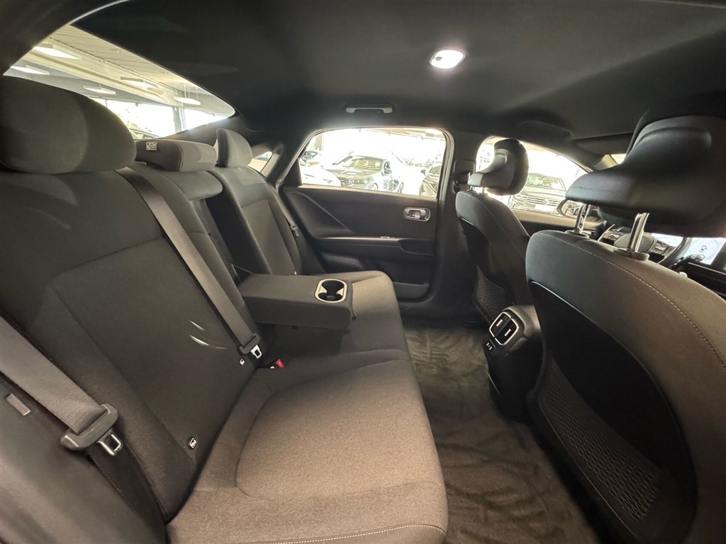 Hyundai Ioniq 6 Electric 53 kWh Essential 151HK Aut. - Image 11