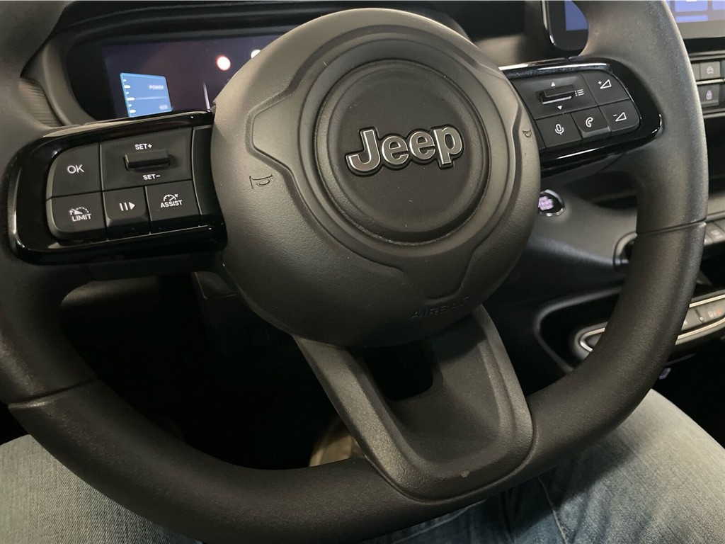 Jeep Avenger EL Longitude 156HK 5d Aut. - Image 24