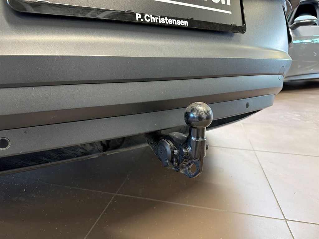 VW ID.4 EL Pro Performance 204HK 5d Aut. - Image 20