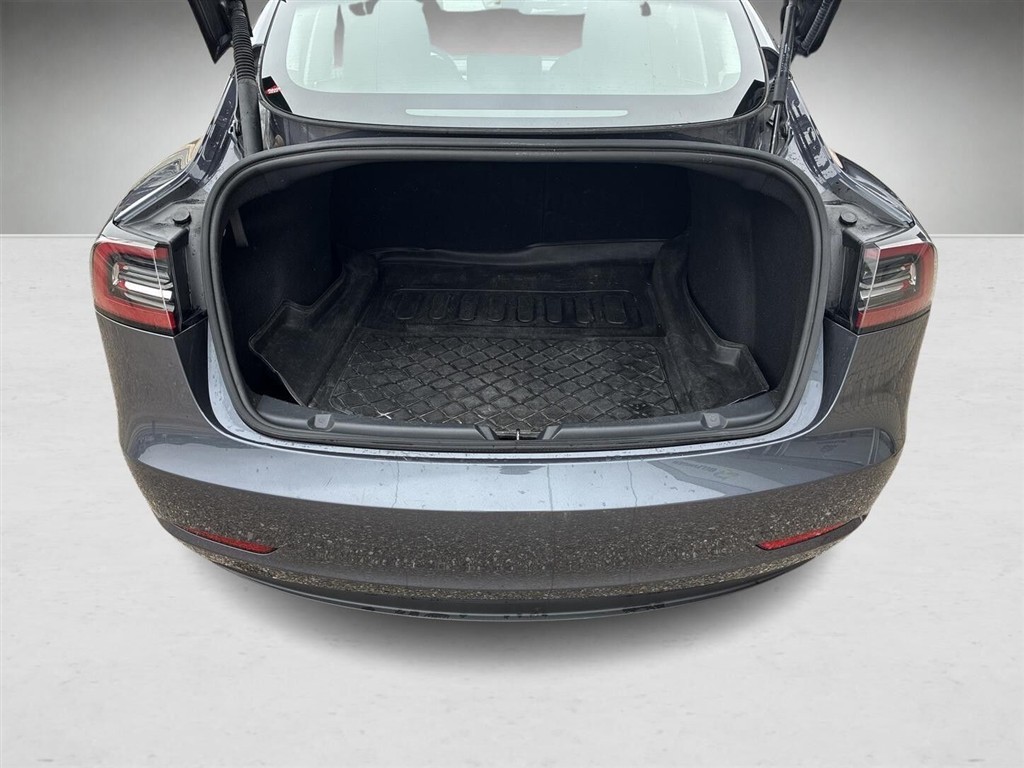 Tesla Model 3 EL 283HK Aut. - Image 5