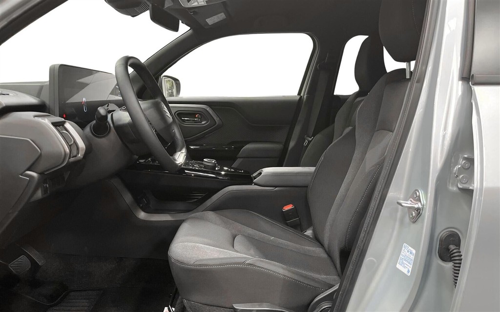 Suzuki eVitara EL Active 4WD 184HK 5d Aut. - Image 9