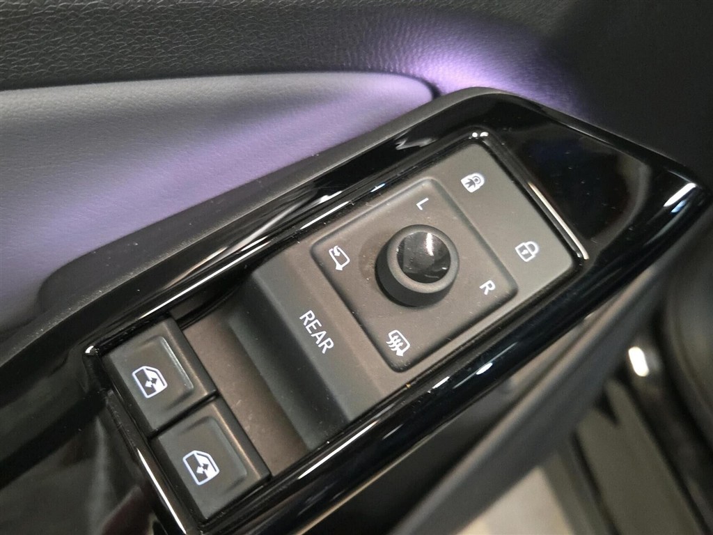 VW ID.5 EL Pro Performance 204HK 5d Aut. - Image 7