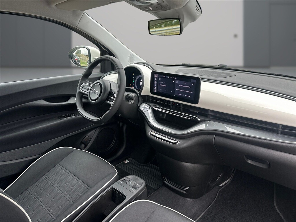 Fiat 500e 3+1 EL Icon 118HK 4d Aut. - Image 8