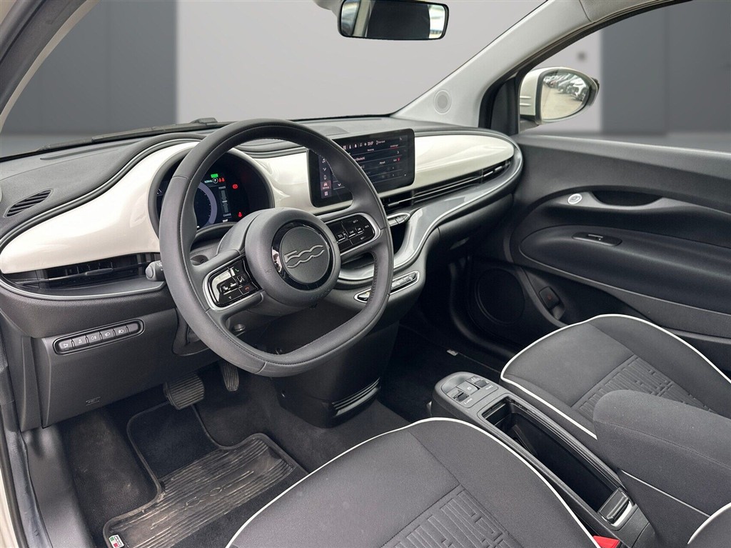 Fiat 500e EL Icon Pack 118HK 3d Aut. - Image 9