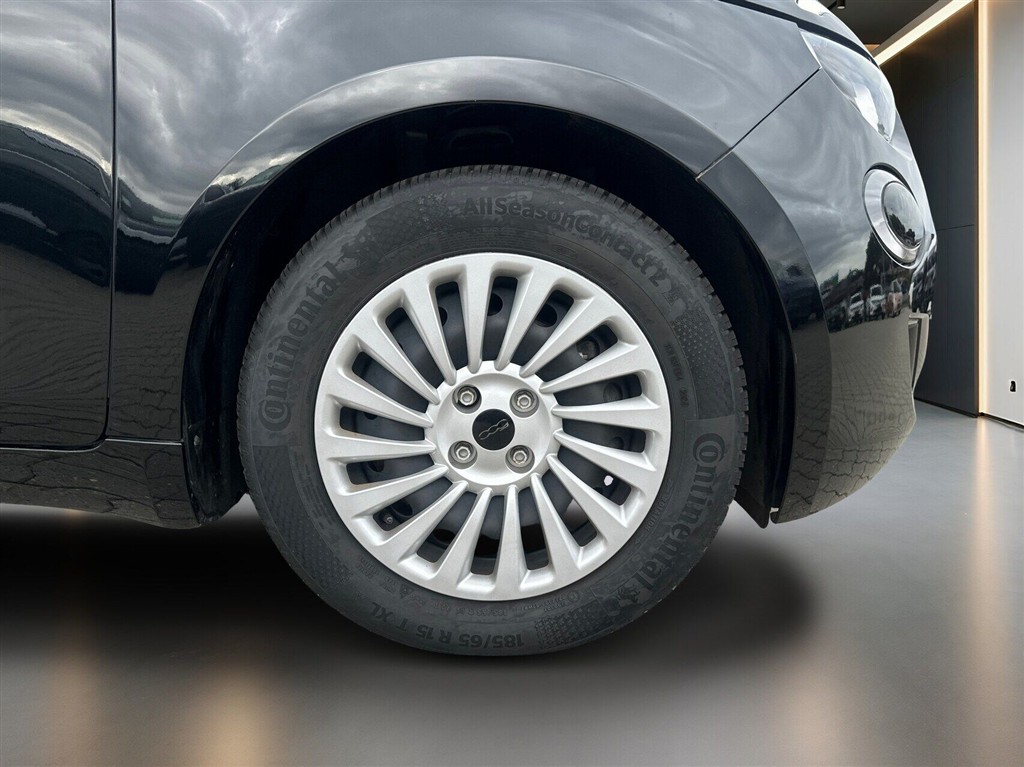 Fiat 500e 3+1 EL Icon 118HK 4d Aut. - Image 6
