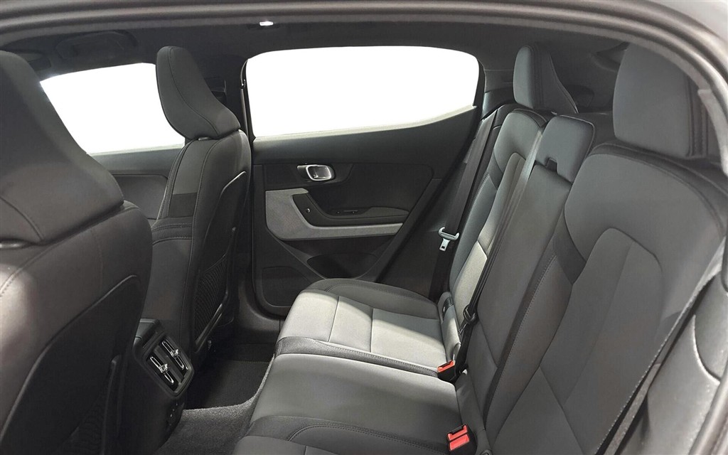 Polestar 2 EL LRSM Nordic Edition 299HK 5d Aut. - Image 10