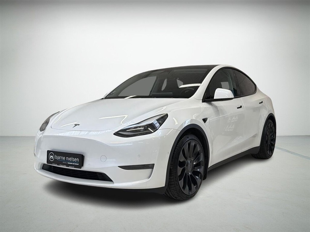 Tesla Model Y EL Performance AWD 534HK 5d Aut.