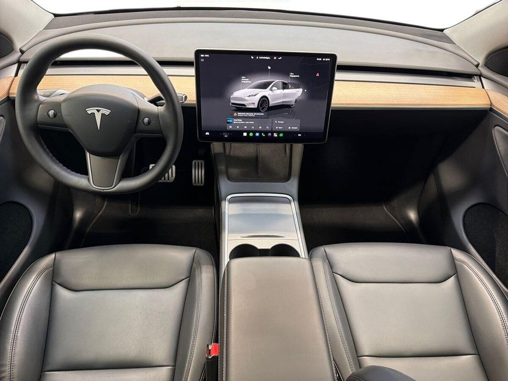 Tesla Model Y EL Performance AWD 534HK 5d Aut. - Image 4