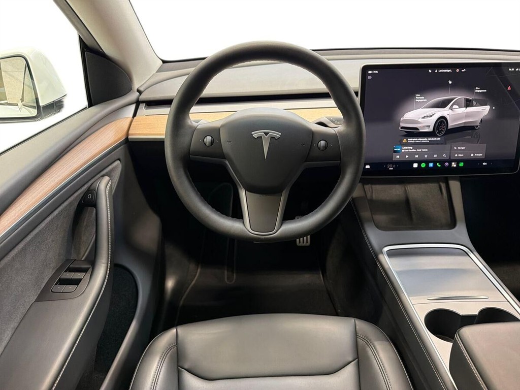 Tesla Model Y EL Performance AWD 534HK 5d Aut. - Image 9